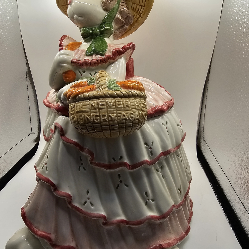 Fitz and Floyd scarlett O'hare Hand Painted Bunny rabbit Cookie jar - Picture 3 of 9